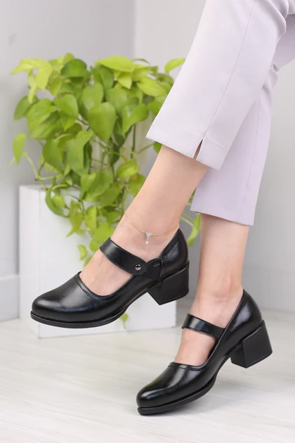 کفش زنانه پرسنلی پاشنه‌دار کد 711