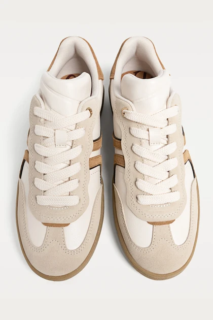 کتانی زنانه اورجینال استرادیواریوس stradivarius