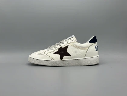 کتانی گلدن گوس بال استار چرم شیری قهوه سرمه ای/Golden Goose Ball star