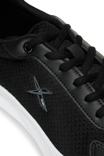 کتانی مردانه کینتیکس kinetix