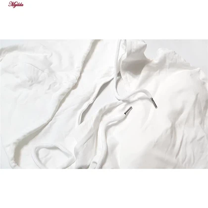کراپ تاپ کلاه دار زنانه رنگ سفید ماییلدا