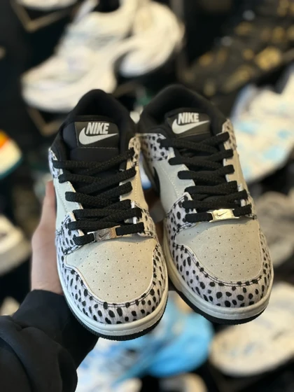 جردن وان کرم مشکی