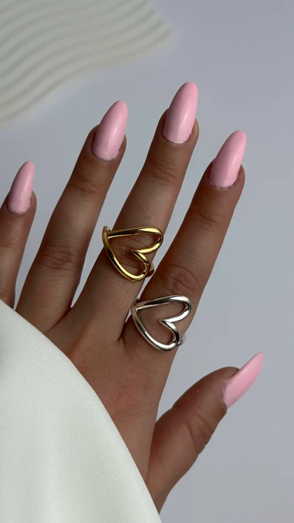 Heart ring