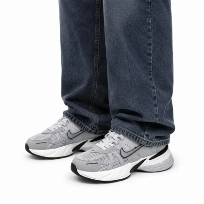 کتانی خارجی ست زن و مرد مدل نایکی طوسی Nike V2K