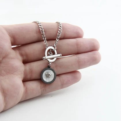 گردنبند زنانه مدل ورساچه