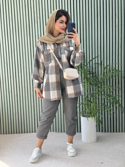 شکت پشمی لی لی