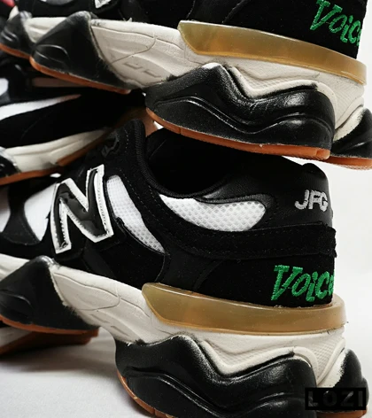 کفش کتانی مردانه و زنانه مشکی سفید NEW BALANCE 9060