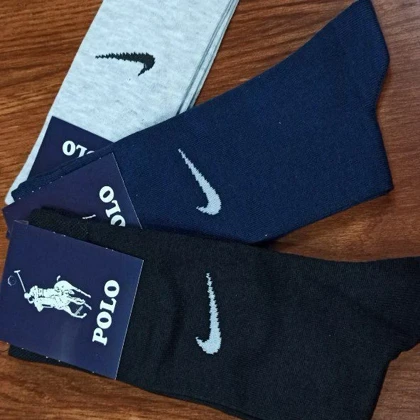 تولیدی جوراب مردانه ساق بلند پک اقتصادی 12 جفتی مناسب کارمندان بسته بندی سلفونی 12 جفتی پنجه گیری روسو تخت فری سایز 38 الی 46