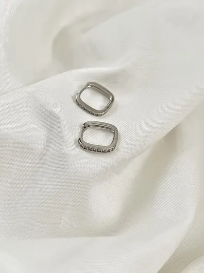 گوشواره خطی نگین‌دار