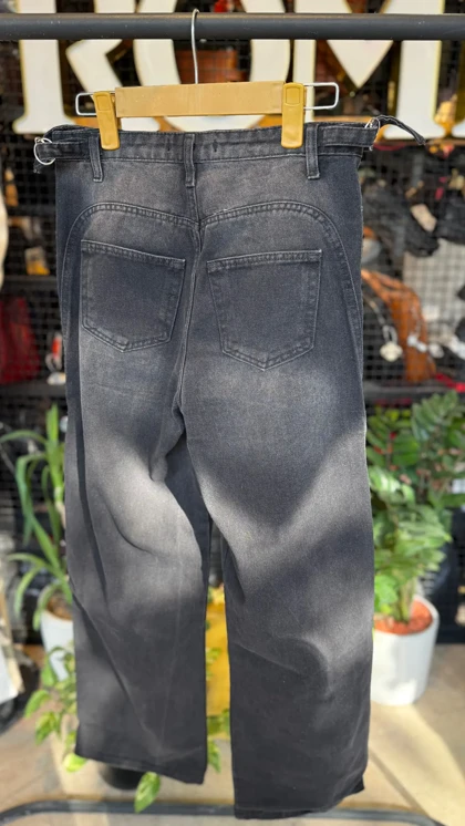 شلوار نیم بگ ذغالی کمردار