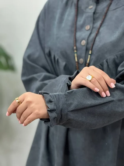 مانتو پاییزه یقه چین آیسو مانلی 2