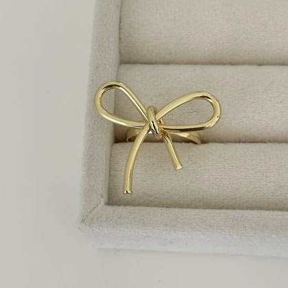 انگشتر زنانه پاپیون مینیمال کد 840