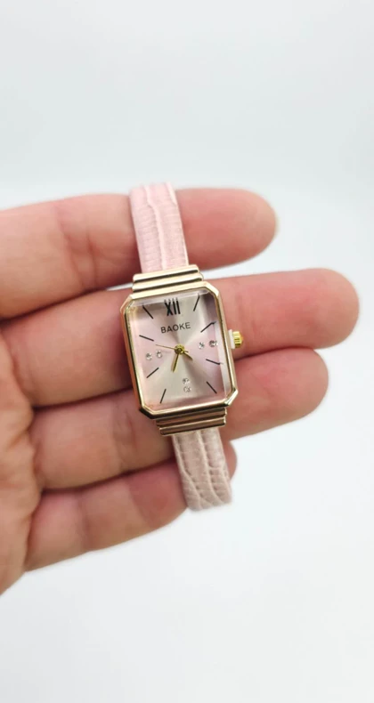 ساعت مچی زنانه باوک BAOKE بند چرمی ، اسپرت و روزمره با جعبه کادویی