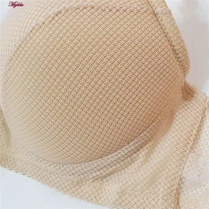 ست شورت و سوتین زنانه لنا مدل فنردار بند متحرک کاپ اسفنجی کرم کد 4961