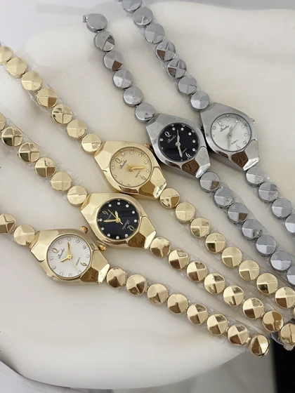 ساعت بائوک زنانه داخل نگین