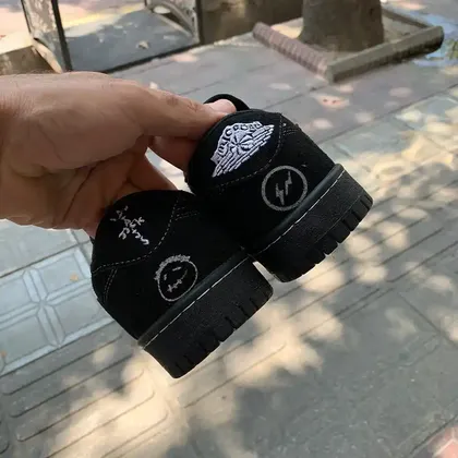 کتانی نایک تراویس اسکات ساق کوتاه مشکی تمام بلک فانتوم