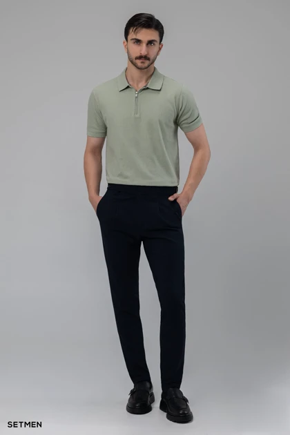 تیشرت یقه دار نیم زیپ ژاکارد اولد مانی