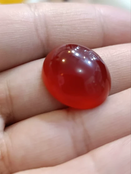 نگین عقیق سرخ