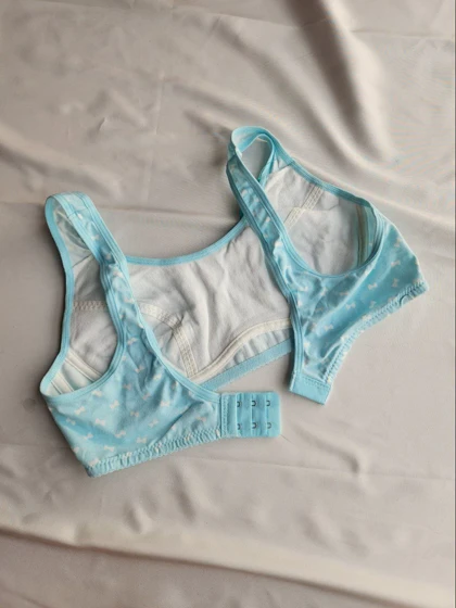 نیم‌تنه دخترانه نخی ابرنازک بدون فنر (نوجوان) کد: 1272