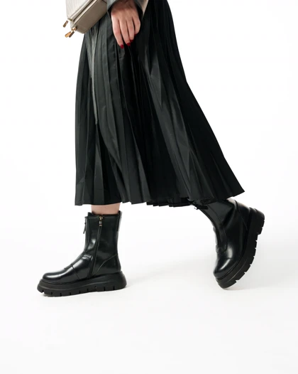 نیم بوت زنانه استرادیواریوس مدل 00009-Stradivarius-Flat-Ankle-Boots