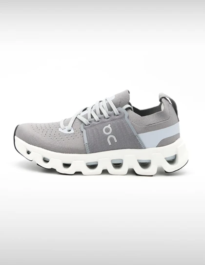 کتانی دویدن Unisex آن رانینگ Cloudswift 4 U