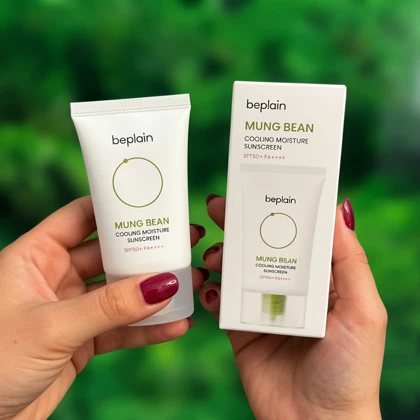 ضد آفتاب آبرسان و خنک کننده بی پلین عصاره ماش SPF50 BEPLAIN MUNG BEAN COOLING MOISTURE SUNSCREEN حجم 50 میلی لیتر