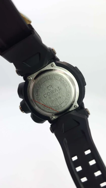 ساعت مچی مردانه کورال Coral CR9663G دوزمانه طرح ساعت مچی جی‌شاک