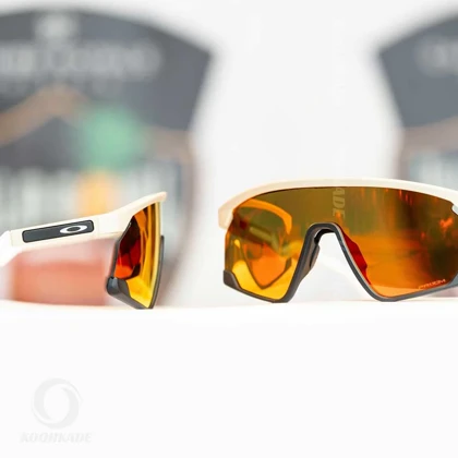 عینک اوکلی OAKLEY CREAM BXTR