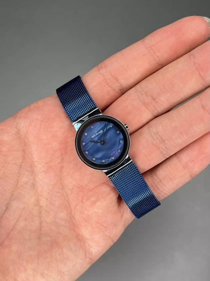 ساعت مچی برینگ بند حصیری بند آبی Bering