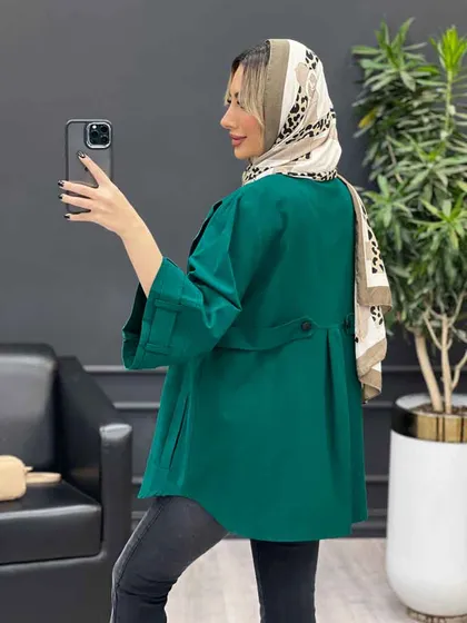 مانتو لینن پشت دو پاگن