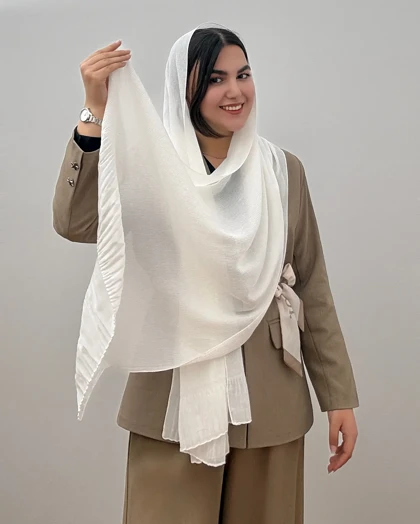 شال دنیز چین‌دار