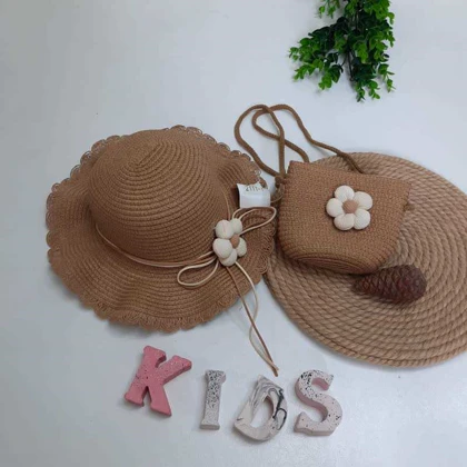 کلاه وکیف حصیری دخترانه طرح گل وطرح لبخند