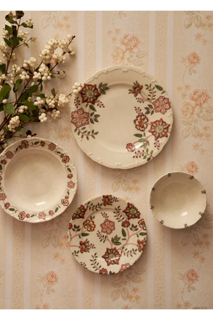 سرویس غذاخوری Bella Maison مدل Grandma پرسلن