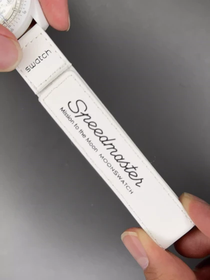 ساعت مچی امگا سواچ ماموریت به ماه اسنوپی طرحدار Omega x Swatch Mision to the moon