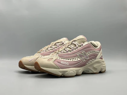 کتانی نیوبالانس 1000 صورتی/New Balance