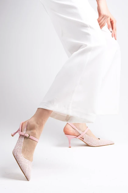 کفش پاشنه‌بلند کلاسیک زنانه میوگوستو mio-gusto