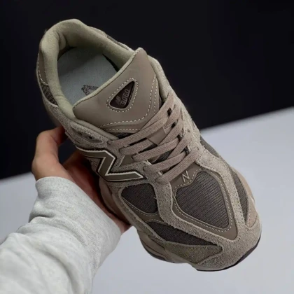 کتانی نیوبالانس 9060 نسکافه‌ای New Balance 9060 Nescafe