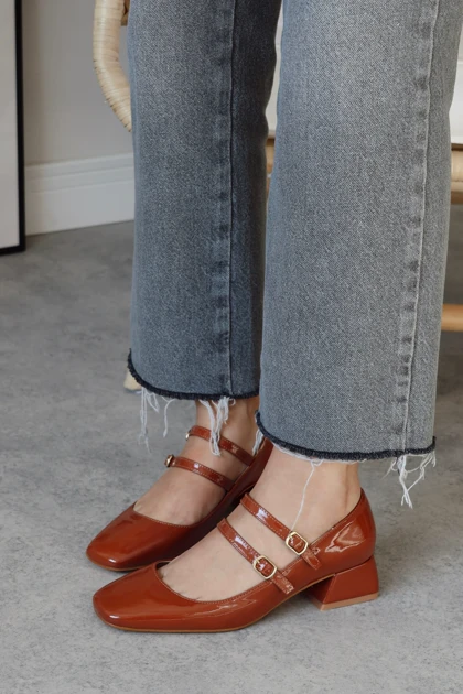 کفش پاشنه‌بلند کلاسیک زنانه polka-store polka-store