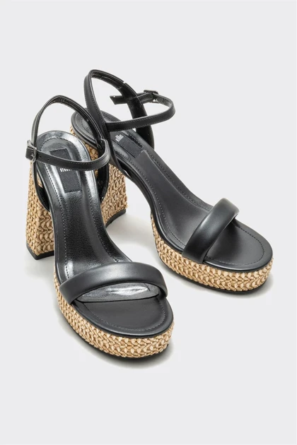 صندل زنانه اورجینال elle