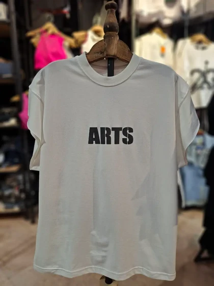 وست Arts