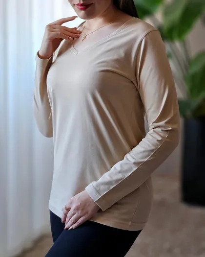 بلوز بیسیک یقه هفت نخ‌پنبه