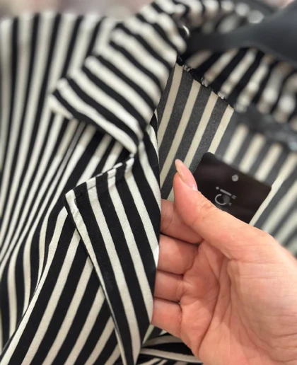 بلوز شلوار سایز بزرگ جلو دکمه‌ای سیاه اینچه کد24328