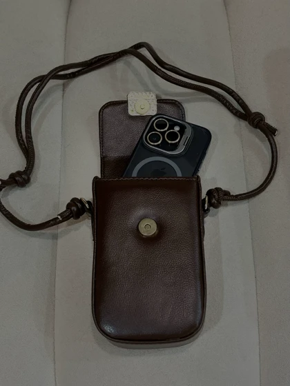 کیف موبایلی گلاره