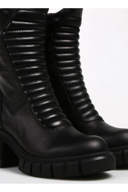 بوت و نیم بوت زنانه اورجینال harley-davidson harley-davidson