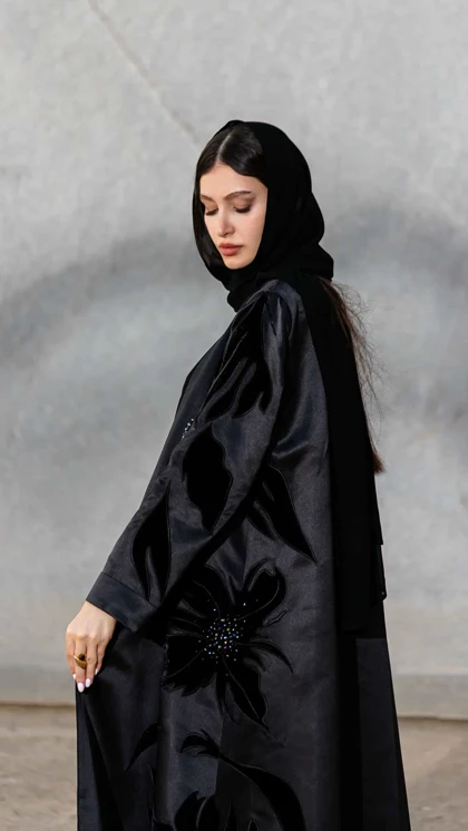 عبا وسیمه ساتن