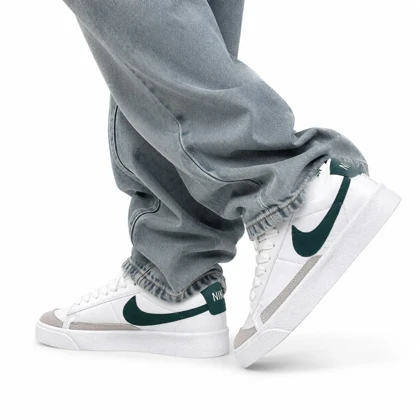 کفش کتانی زنانه مدل رانینگ نایک بلیزر سفید سبز NIKE blazer
