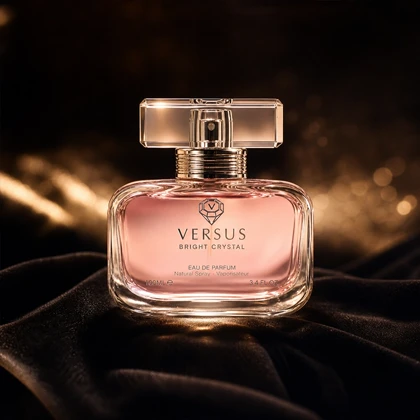 خرید ادکلن Versus Bright Crystal ادوپرفیوم زنانه خنک و ملایم 100 میل