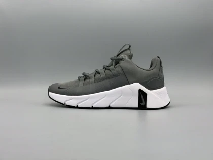 نایکی فیری متکان7 خاکستری سفید/Nike Metcon 7