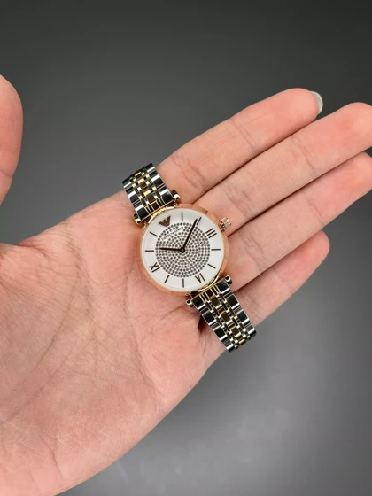 ساعت مچی امپریو آرمانی بند سیلور رزگلد صفحه نگین‌دار Emporio Armani