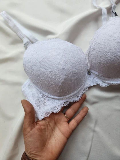 سوتین تک اسفنجی تمام دانتل RUMU کد: 3921